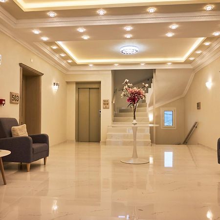 Famissi Sofita 7 Aparthotel Kalampaka Exteriör bild